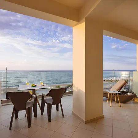 Seperi Deep Blue Apartment