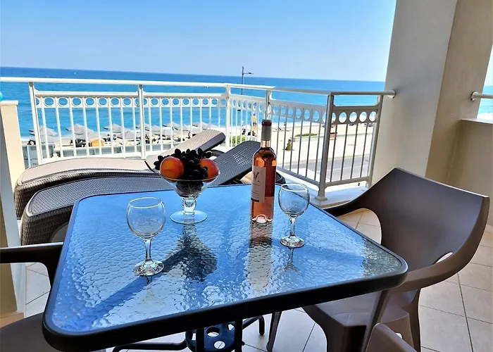 Seperi Deep Blue Apartment Rethymno (Crete)